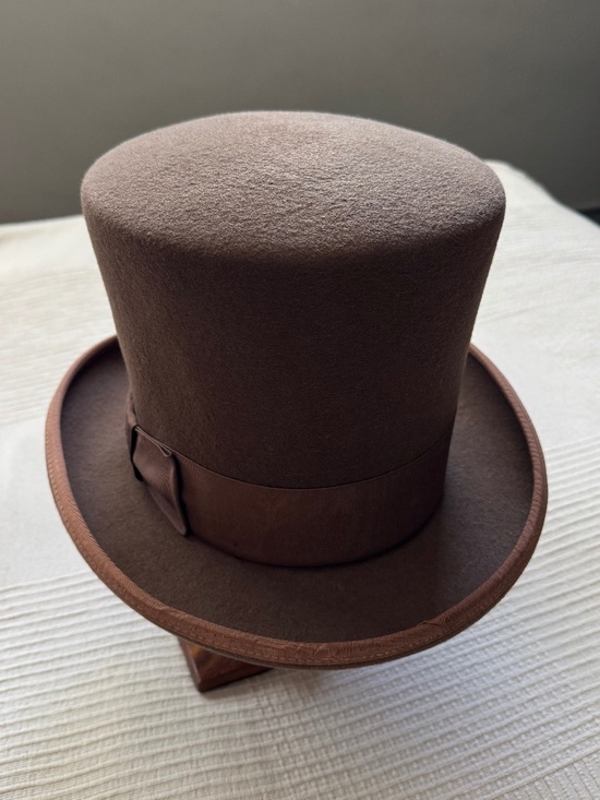 Vintage Brown 100% Wool Top Hat New York Hat Co. With Bow Steam Punk Large 7 1/4 main image 4